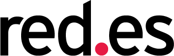Logotipo de una marca moderna con un diseño minimalista en colores negro y rojo, ideal para representar innovación y creatividad en el sector empresarial.